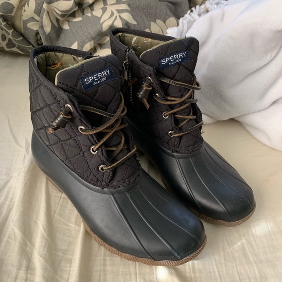 Sperry Shoes - Sperry duck boots- barely worn